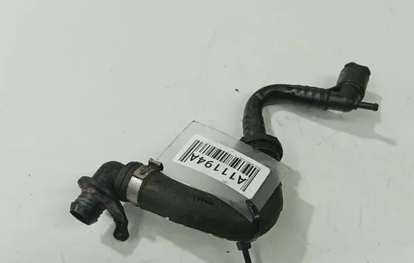Skoda Octavia Mk2 (1Z) Engine coolant pipe/hose 
