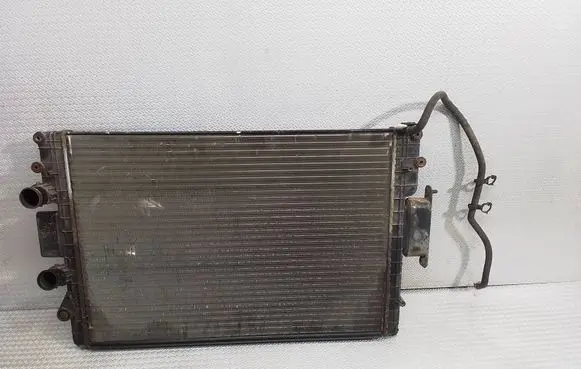 Iveco Daily 35 - 40.10 Coolant radiator 504152995 504152996