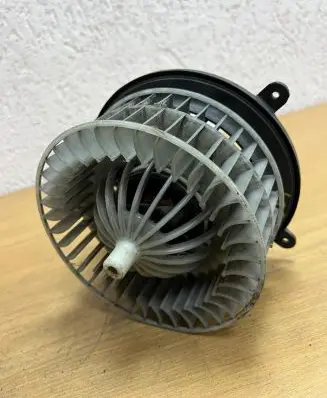 Mercedes-Benz E W210 Air conditioning (A/C) fan (condenser) 2108206210 D8501