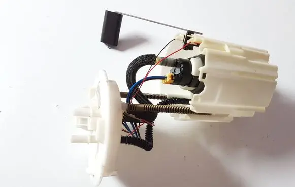 Opel Insignia B In-tank fuel pump 13577226 0580203024