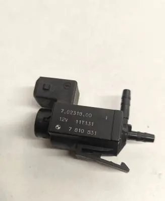 BMW 5 F10 F11 Turbo solenoid valve 70231800 7810831 11T131