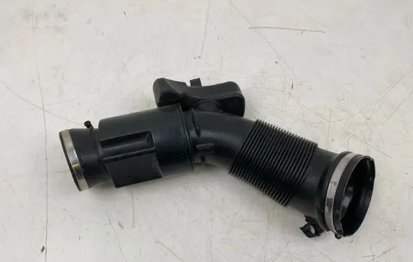 Audi Q5 SQ5 Air intake duct part 06E129629AA