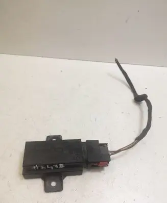 Mercedes-Benz S W221 Tire pressure control unit A0018275101