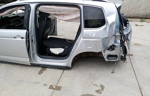 Front quarter panel