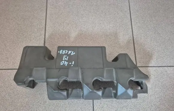 Hyundai i40 Heat shield in engine bay