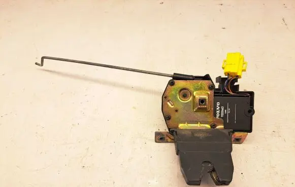 Tailgate/trunk/boot lock/catch/latch