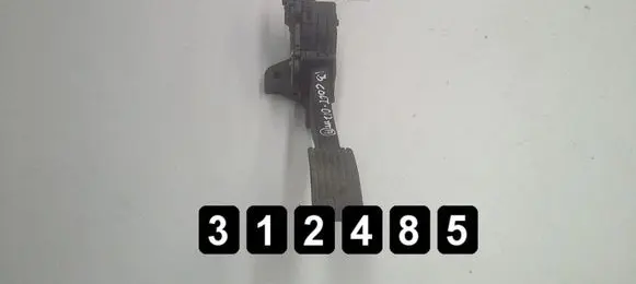 Mitsubishi Colt Accelerator throttle pedal A4543000204