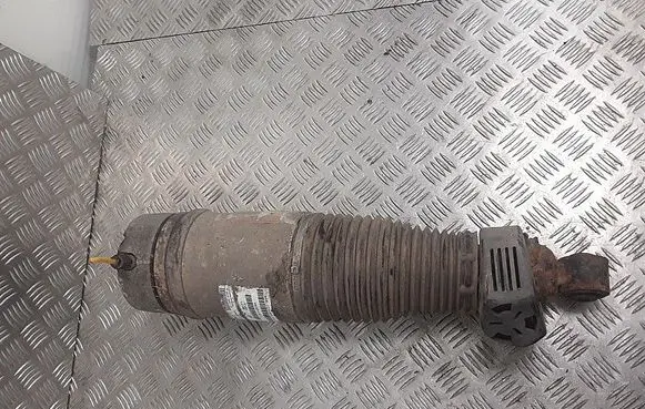 Audi Q7 4L Rear shock absorber/damper 7L8616020A