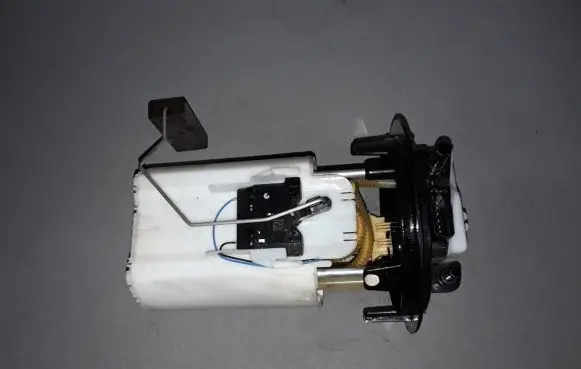 Opel Grandland X In-tank fuel pump 98113366800
