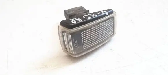 Front fender indicator light