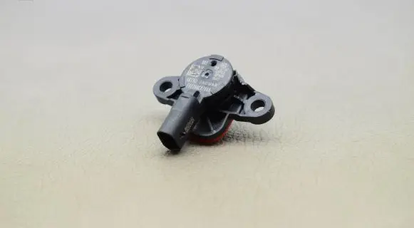 Jaguar F-Pace Airbag deployment crash/impact sensor FK7214C676AA