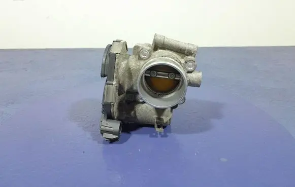 Opel Corsa D Throttle body valve 55562270
