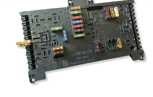 Mercedes-Benz Vito Viano W639 Comfort/convenience module A6395450101 3X6166 1394025