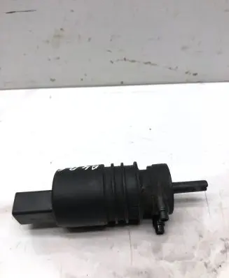 Audi A4 S4 B6 8E 8H Windscreen/windshield washer pump
