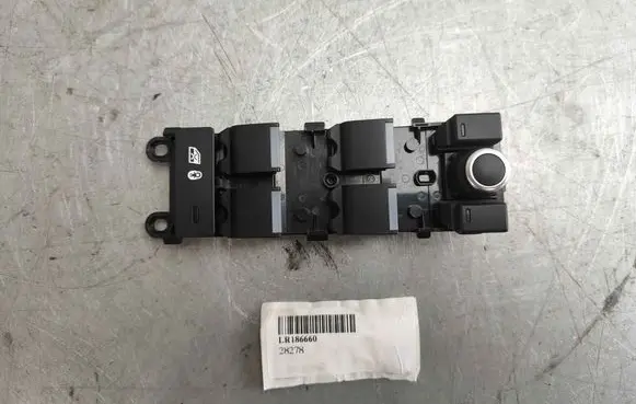 Land Rover Evoque II Electric window control switch LR186660