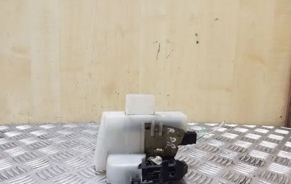 Renault Scenic I Front door lock