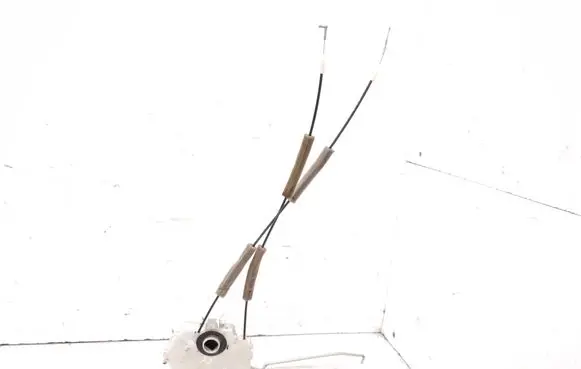 Honda FR-V Front door lock