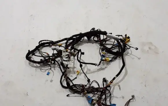 Mercedes-Benz EQC Panel wiring A2930720768