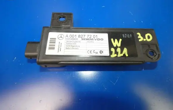 Mercedes-Benz CLS C219 Tire pressure control unit A0018277201