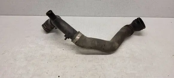 Skoda Octavia Mk2 (1Z) Engine coolant pipe/hose 1K01221013R 3C0121087A