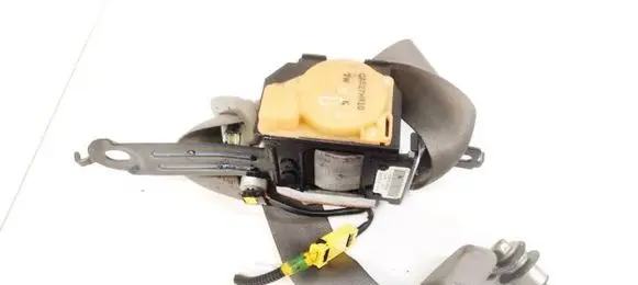 Honda Insight Front seatbelt TKAH3EJ532 TK-AH3-EJ532