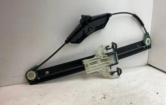 Audi A3 8Y Rear window lifting mechanism without motor 8Y0839461
