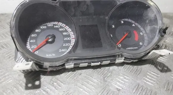 Mitsubishi Outlander Speedometer (instrument cluster) 769166220H