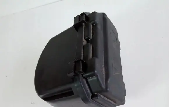 BMW 3 F30 F35 F31 Fuse box cover 9224872