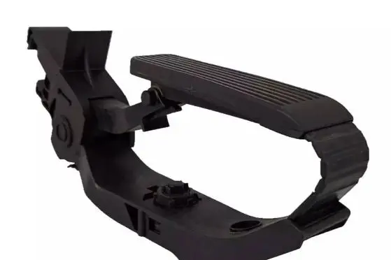 Mercedes-Benz E W211 Accelerator throttle pedal A2113000404