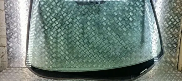 Honda CR-V Front windscreen/windshield window 