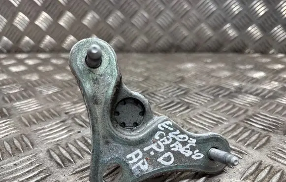 Mercedes-Benz E A207 Front door lower hinge 