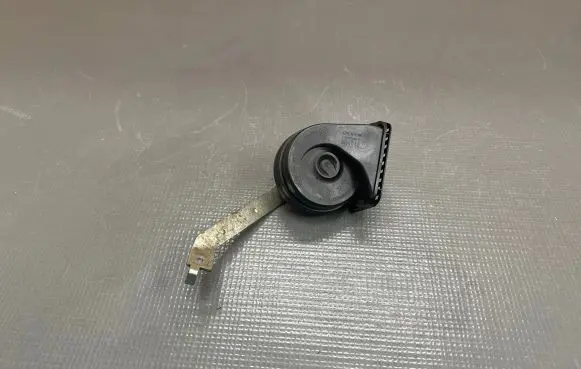 Opel Insignia B Horn signal 39088255 2038A24 3L24012018