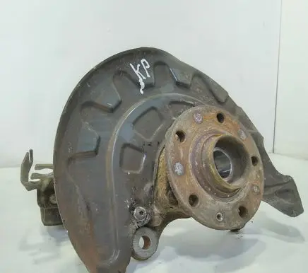 Volkswagen Golf VII Front wheel hub spindle knuckle