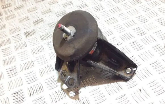 Hyundai Tucson TL Engine mount bracket 21810D7000