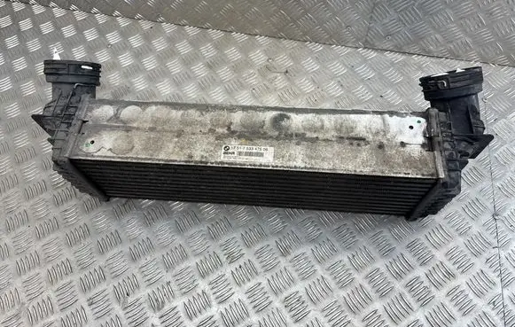 BMW X5 E70 Intercooler radiator 7533475 20070917215730