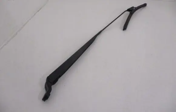 Citroen C3 Picasso Front wiper blade arm 9673853680
