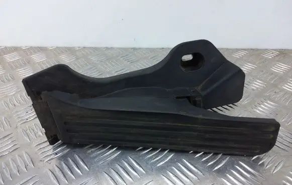 Skoda Yeti (5L) Accelerator throttle pedal 1K1723503R