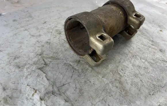 Seat Ibiza IV (6J,6P) Muffler pipe connector clamp 1H0253143A
