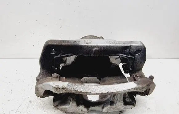 Peugeot 5008 II Front brake caliper 1647880080 1647880180
