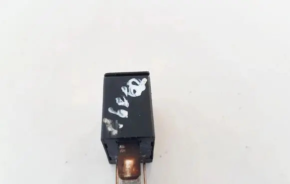 Volvo S80 Other relay 9441161 4rd007814-00