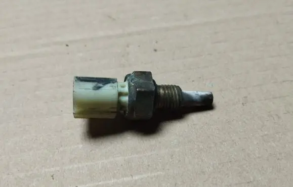 Honda CR-Z Coolant temperature sensor 