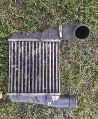 Audi A4 S4 B7 8E 8H Intercooler radiator