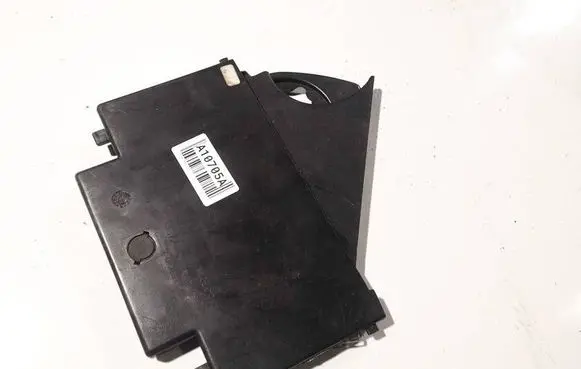Volkswagen PASSAT B5 Cup holder 3b1858569