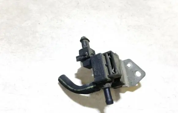 Volvo S80 Turbo solenoid valve 9125243 72251701
