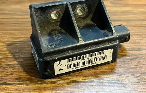 Mercedes-Benz ML W163 ESP acceleration yaw rate sensor A1635426340 A0025429418 0025429418