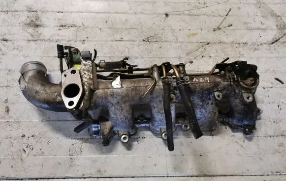 Nissan X-Trail T30 Intake manifold NOCODE