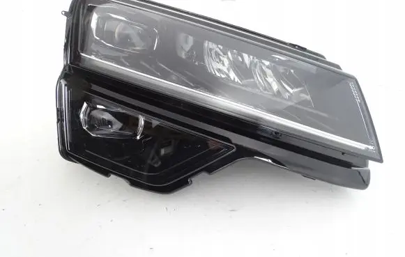 Skoda Karoq Headlight/headlamp 57B941016D