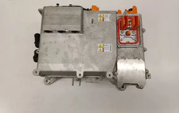 Polestar 2 Voltage converter inverter 32335618