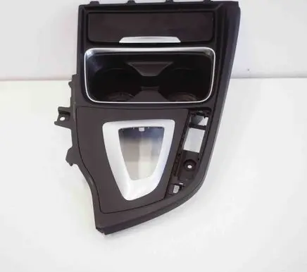 BMW 4 F32 F33 Cup holder 9218926 9234132