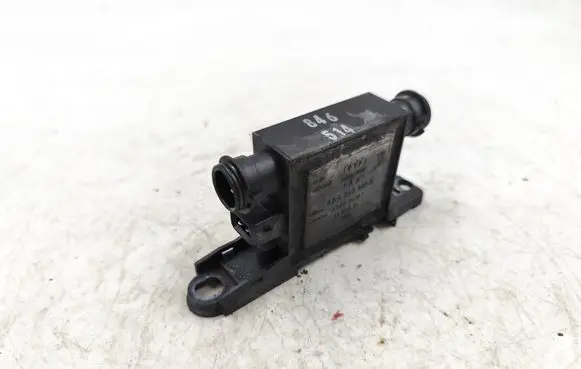 Audi A3 S3 8L Door control unit/module 4A0959981A